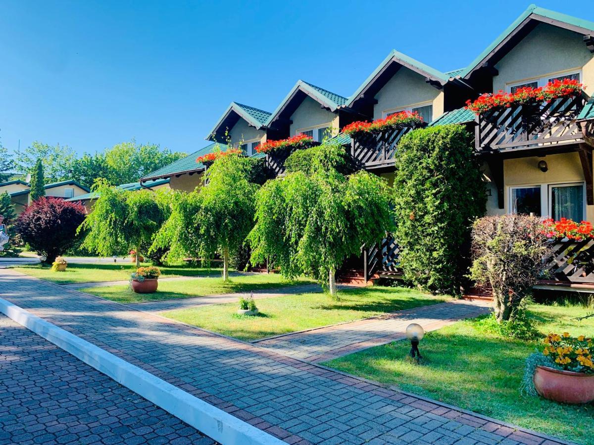Hotel Róża Wiatrów Władysławowo Exterior foto