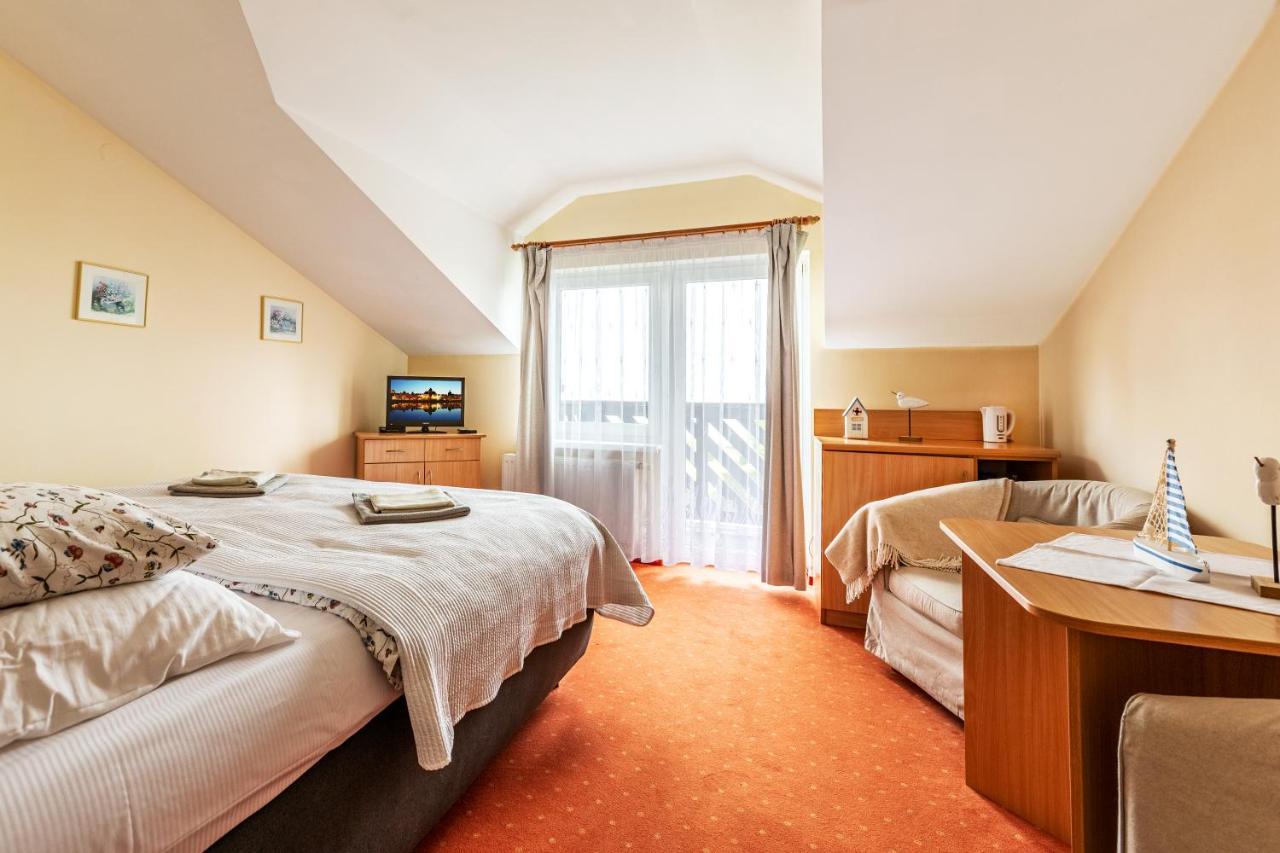 Hotel Róża Wiatrów Władysławowo Exterior foto